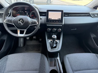 Renault Clio 1.0 TCe / Navigatie / Apple CarPlay - Android / 1e Eigenaar / ALL-Season banden / Cruise Control / PDC met optische w / 4