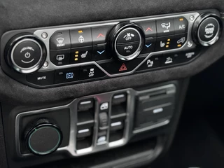 Jeep Wrangler Unlimited 4xe 380 Sahara | BRUTE | Lamborghini Verde Gea | BRASS | / 21