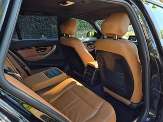 BMW 3 Series Touring M Sport GR Navigatie Nbt EVO Virtual dash 6WB Cruise Control Getinten ramen 100% dealer onderh Corporate Lease / 11