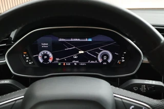 Audi Q3 40 TFSI 190pk quattro edition one Trekhaak Camera Keyless Virtual Cockpit Panoramadak Navigatie S-Line / 48