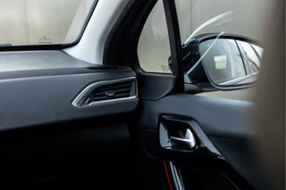 Peugeot 2008 1.2 PureTech GT-line  | Distributie riem V.V. | Carplay | Parkeersens. / 26