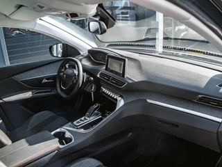 Peugeot 3008 1.2 PureTech Première | NAVI | CLIMA | PDC | / 6