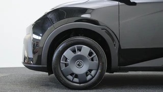 BYD DOLPHIN SURF Active 30 kWh Private Lease 399,- p.m. | incl. € 2.700 ACTIE / 6