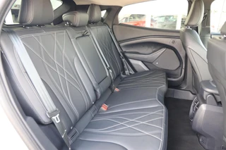 Ford Mustang Mach-E RWD 75 kWh|SOH 93%|360 camera|Lederen Bekleding|B&O Audio|LED|Stoel/stuurverwaming|Apple Carplay/Android Auto| / 23