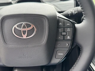 Toyota C-HR+ First Edition 77 kWh WARMTEPOMP EL-ACHTERKLEP PRIVACY-GLASS 18"LMV BLIND SPOT STOELVERW. P-SENSOREN / 15