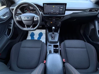 Ford Focus Wagon 1.0 EcoBoost Hybrid ST Line Carbon / 7