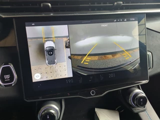 Lynk & Co 01 1.5 261PK Plug-in Hybrid * 360* camera Pano/dak Apple/Carplay Adaptive/Cruise Rijklaar + 12 maanden Bovag-garantie “Sinds 1970 | 5.000+ reviews | Score 9,5 | Service zoals ’t hoort” Henk Jongen Auto's in Helmond,  al 50 jaar service zoals 't hoort! / 9