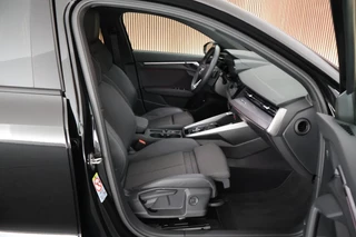 Audi A3 Sportback 45 TFSIe 245pk S edition Competition Camera Keyless HUD Stoelverwarming Adaptive Cruise Navigatie S-Line / 13