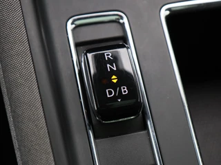 Škoda Enyaq iV 60 180 Pk | Panoramadak | Crystal Light LED | Stuur- en Stoelverwarming | Privacy Glass | Camera | 21 Inch / 35
