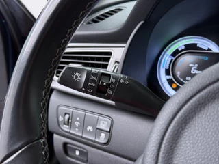 Kia Niro 1.6 GDi Hybrid Style Edition  - Adaptief Cruise Control - Climate Control - Navigatie - Apple/Android Carplay - Virena Zekerheidspakket €895 / 25