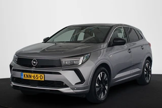 Opel Grandland 1.6 Turbo Plug-In Hybrid 4x4 Ultimate 300 PK Afneembare Trekhaak Stoel-Stuurverwarming