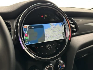 Mini 3-Deurs 1.5 Cooper Business Edition NAVI CARPLAY CRUISE LM 48000 KM. / 28