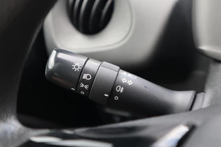 Toyota Aygo FUN 5-DEURS AIRCO NL-AUTO EL-RAMEN BLUETOOTH DEALER-ONDERHOUDEN / 20