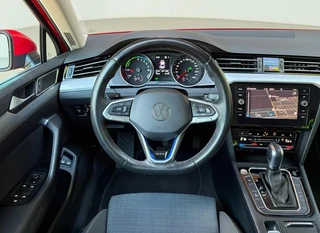 Volkswagen Passat Variant 1.4 TSI PHEV GTE Business / 16