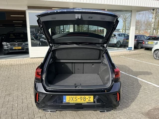 Volkswagen T-Roc 1.5 TSI R-Line Edition  | LED | Keyless | Virtual Cockpit | Apple/Android | Adapt Cruise | PDC v+a incl. camera / 12