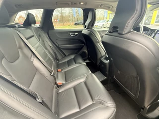 Volvo XC60 2.0 Recharge T6 AWD Inscription  | Stoelventilatie | LED | Keyless | Apple Carplay | Stuur- en stoelverwarming |  Pano / 66