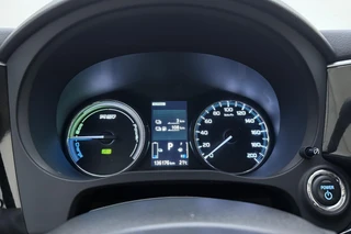 Mitsubishi Outlander 2.0 PHEV Automaat instyle | Navigatie | Lederen bekleding | Achteruitrijcamera | Elektrische achterklep | Stoel- en stuurverwarming | Verwarmd voorraam / 36