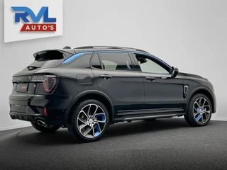 Lynk & Co 01 1.5 261PK Plug-in Hybrid *Zwarte Hemel* 360° Camera Pano/dak Apple/Carplay Adaptive/Cruise / 40