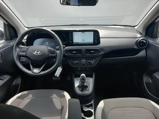 HYUNDAI I10 1.0i Comfort Smart / AUTOMAAT! / Navigatie / Cruisecontrol! / / 13