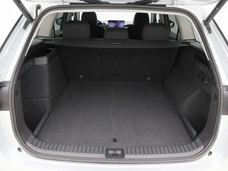 Škoda Kodiaq 1.5 TSi 204 Pk Automaat PHEV Tour Edition | Trekhaak | Stoelverwarming | Adaptive Cruise | Navigatie | Carplay | 18 Inch | 27.263 Km !! / 19