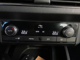 Skoda Kamiq 1.0 TSI DSG Business Camera, Navigatie / 25