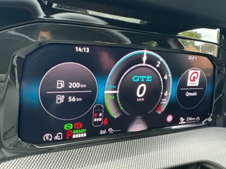Volkswagen Golf 1.5 eHybrid GTE / 5JR Garantie / Pano / Trekhaak / 360 / HUD / DCC / Matrix / 23