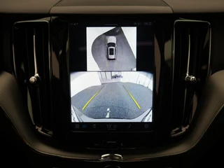 Volvo XC60 2.0 T6 AWD + Black Edition 350PK Pano | Trekhaak / 27