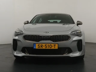 Kia Stinger 2.0 T-GDI GT-Line  - GT-Line - Leer -  Automaat - 256 PK - Panorama dak - Perfecte staat - / 13