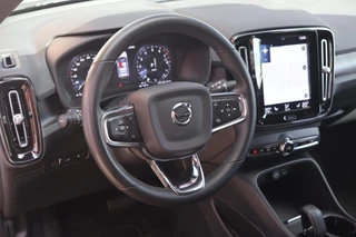 Volvo XC40 T4 Recharge Core Bright | Stoelverwarming | Trekhaak | Parkeercamera  | Keyless / 31