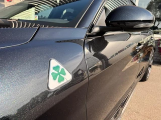 Alfa Romeo Giulia 2.9 V6 QUADRIFOGLIO Carbon pakket Sparco kuipstoelen Carplay Perfect onderhouden! / 28
