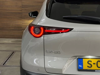 Mazda CX-30 2.0 e-SkyActiv-X M Hybrid Luxury | Pano | Leder | HUD | ACC | Dodehoekdetectie | 180 PK | 2023 / 38
