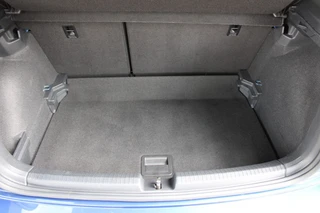 Volkswagen Polo 1.0 TSI LIFE **NL-Auto** Parkeersensoren v.a. / apple carplay / android / 14