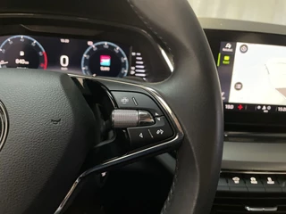 Skoda Octavia Combi 1.0 e-TSI DSG Business Edition Parkeersensoren Navigatie App-Connect DAB+ / 21