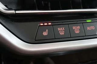 BMW X3 xDrive30e Panoramadak Merino Leder Apple CarPlay Achteruitrijcamera / 26