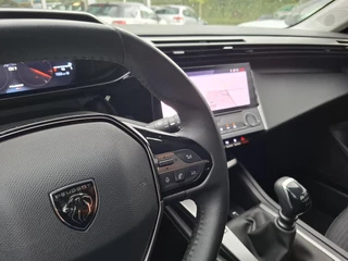 Peugeot 308 110 Active Pack Business Nav/Clima/LMV / 15