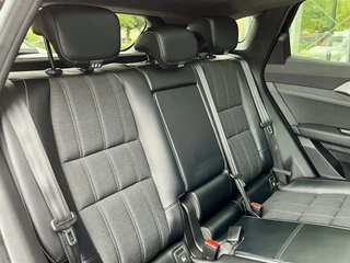 Renault Austral 1.2 E-Tech Full Hybrid 200 Iconic  | Pano | 360° Camera | All Seasons | Pack Winter | Intelligent Adaptive Cruise Control (IACC) | Dodehoek | Stoel+Stuur+Voorruitverwarming | Navigatie | Apple CarPlay/Android Auto / 12