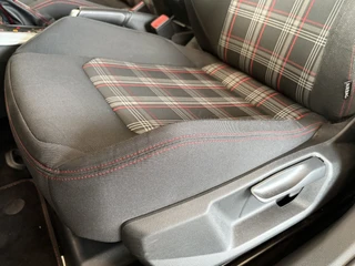 Volkswagen Polo 2.0 TSi 200pk GTi DSG 5-drs  SCHUIFDAK/BEATS/KEYLESS/CAMERA/DODEHOEK/1E EIGENAAR! / 46