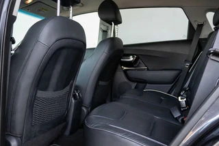 Kia e-Niro ExecutiveLine 64 kWh 204PK 100% SOH Leder | JBL Sound | Warmtepomp | Stoelkoeling / 11