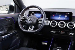 Mercedes GLB 200 d AMG Line / Keyless-Go / Winter-Paket / Multibeam LED / Camera / 22