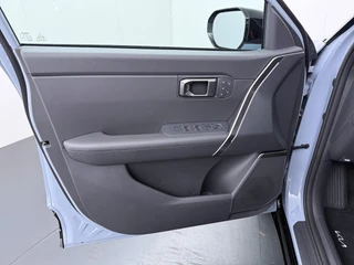 Kia Seltos 1.6 GDi Hybrid X-Line Launch Edition  - Stoel-/Stuurverwarming - Apple Carplay/Andoid Auto - Adaptieve Cruise Control - Fabrieksgarantie tot 2033 / 22