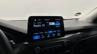 Ford Focus Wagon 1.0 EcoBoost Titanium Business PANO LEER CRUISE NAVI CARPLAY ECC. / 37
