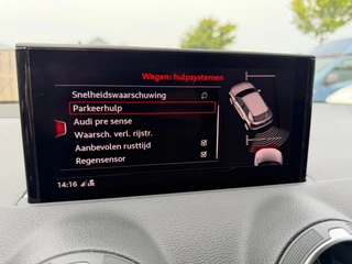 Audi Q2 35 TFSI S 150pk Edition / CarPlay / 25