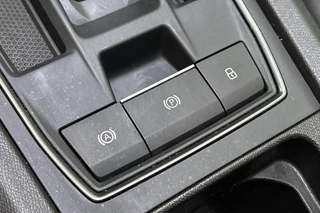 CUPRA Formentor 1.4 TSI e-Hybrid Panoramadak Achteruitrijcamera Apple CarPlay / 34