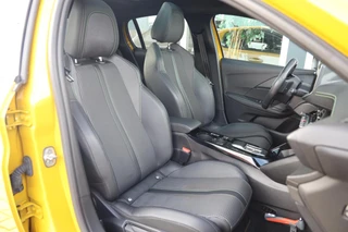 Peugeot e-208 EV GT 350 50 kWh|Pano|Stoelverwarming|Camera|Apple carplay+Android auto|Clima|Cruise / 10