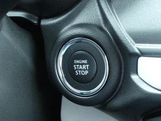 Suzuki Swift 1.2 Select Smart Hybrid Uit voorraad leverbaar, Stoel verwarming, Apple Carplay/Android Auto, Dode hoe detectie / 18