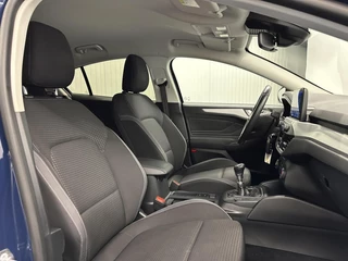 Ford Focus 1.0 EcoBoost Trend Edition Business CAMERA CARPLAY NAVI LM. / 14