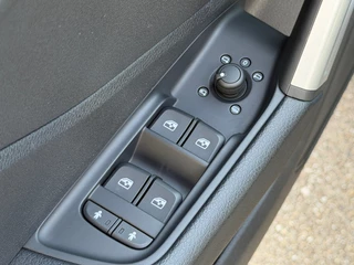 Audi Q2 35 TFSI 150pk S-tronic Advanced Virtual | Camera | Carplay | Stoelverwarming | Rijklaar incl. garantie / 11