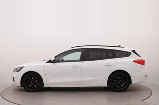 Ford Focus Wagon 1.0 EcoBoost Hybrid ST Line Business Automaat | Adaptive Cruise Control | Navigatie | Camera | Stoelverwarming / 2