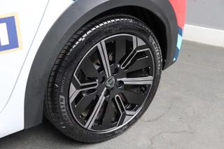 Lancia Ypsilon 1.2 Turbo Hybrid HF Line 110pk / 42