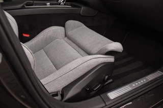 Volvo V90 2.0 B4 Business Pro Inscription| BTW auto | 1e eigenaar | NL auto | 20 inch | Panoramadak | Harman Kardon | BLIS | Stuurverwarming | Stoelverwarming | Head-up | Trekhaak | Cruise control / 15